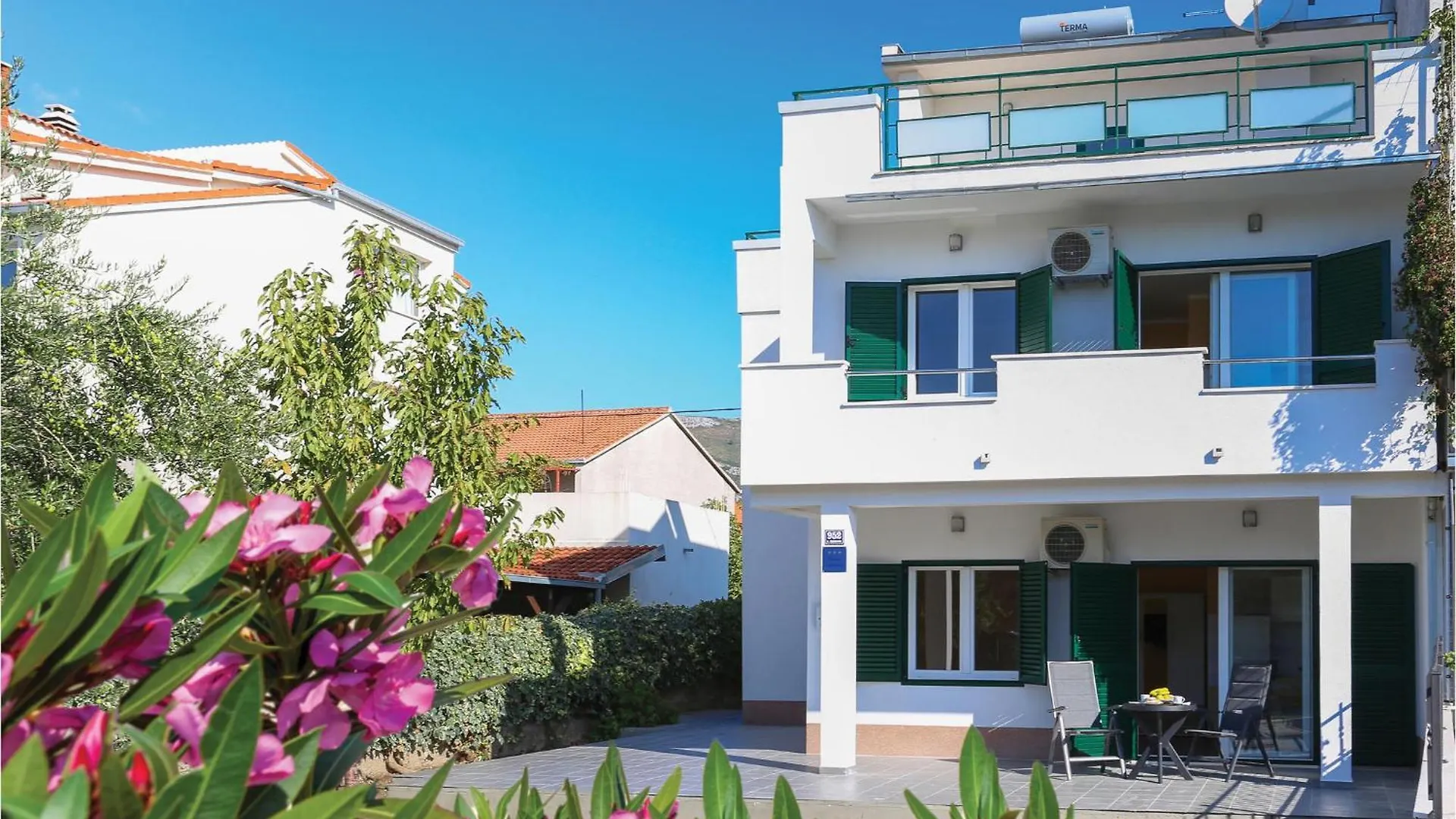 Gorgeous Apartment In Kastel Stari With Wifi Kastela