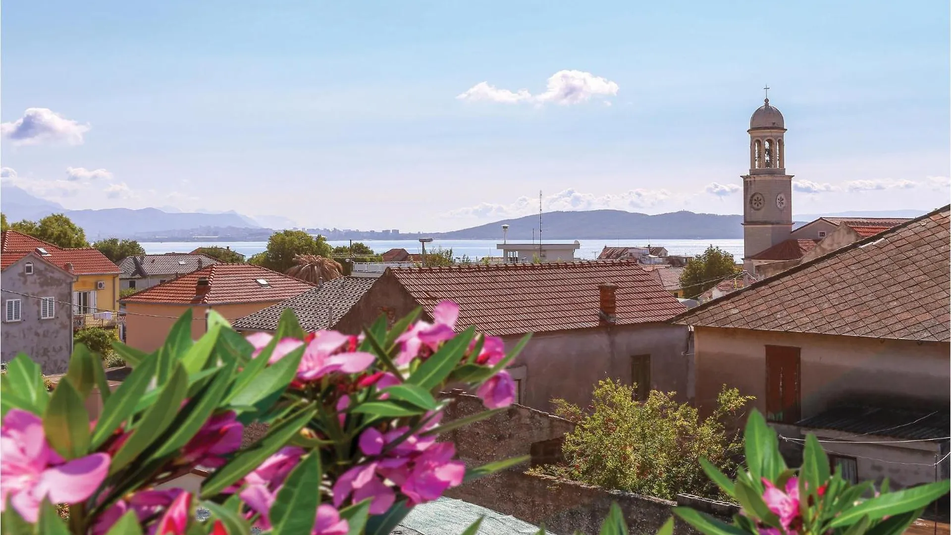 Gorgeous Apartment In Kastel Stari With Wifi Kastela